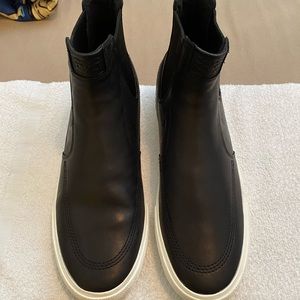 Zoom Janoski Slip Mid RM SB Black Nike Sneakers. Size 12 Brand New.